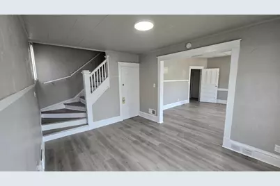 803 N Broadway, Green Bay, WI 54303 - Photo 35