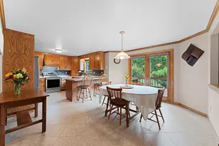 3008 Brighton Pl, Green Bay, WI 54311 - Photo 3