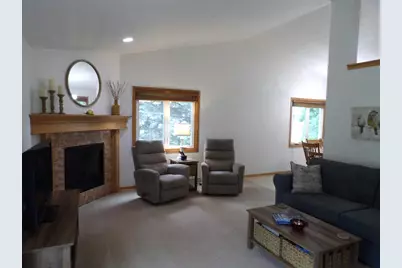 209 Windfield Court, Wrightstown, WI 54180 - Photo 3