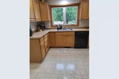 209 Windfield Court, Wrightstown, WI 54180 - Photo 7
