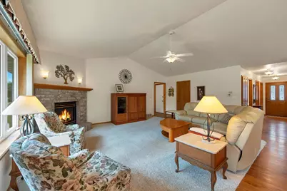 3429 East River Drive, Green Bay, WI 54301 - Photo 13
