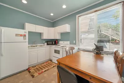 125 S Quincy Street, Green Bay, WI 54301 - Photo 7