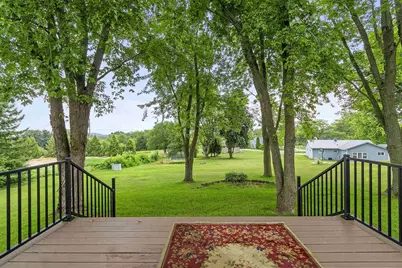 2420 Monroe Street, New Holstein, WI 53061 - Photo 9