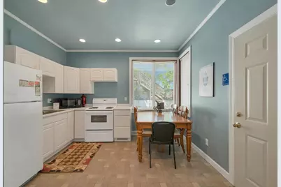 125 S Quincy Street, Green Bay, WI 54301 - Photo 11