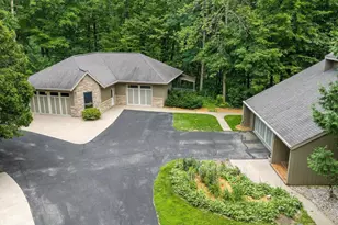 4430 Country Aire Ct, Hobart, WI 54155 - Photo 57
