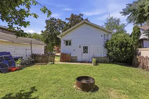 526 Boyd St, Oshkosh, WI 54901 - Photo 23