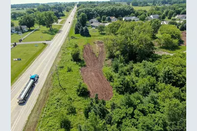 Pierce Lane, Oshkosh, WI 54904 - Photo 5