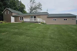 N2687 Zastrow Rd, Weyauwega, WI 54983 - Photo 47