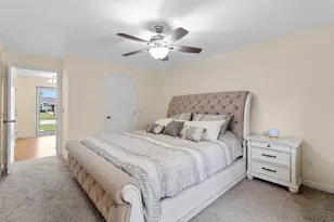 1087 Stillmeadow Ln, Menasha, WI 54952 - Photo 17