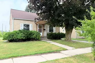 1541 Elm St, Green Bay, WI 54302 - Photo 1