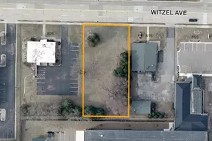817 Witzel Ave, Oshkosh, WI 54902 - Photo 1