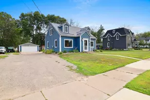 172 Williams St, Pulaski, WI 54162 - Photo 39
