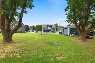 172 Williams St, Pulaski, WI 54162 - Photo 51