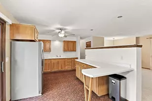 1610 Wyman St, New London, WI 54961 - Photo 11