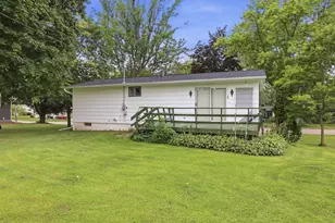 1610 Wyman St, New London, WI 54961 - Photo 31