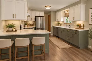 2380 Riverview Dr, Green Bay, WI 54313 - Photo 9