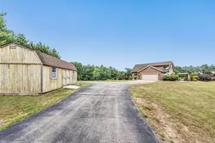 N2561 Hodgett Ct, Waupaca, WI 54981 - Photo 43