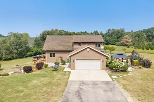 N2561 Hodgett Ct, Waupaca, WI 54981 - Photo 33