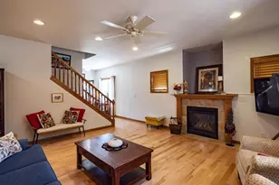 820 Woodland Cir, Waupaca, WI 54981 - Photo 11