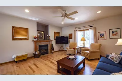 820 Woodland Circle, Waupaca, WI 54981 - Photo 13
