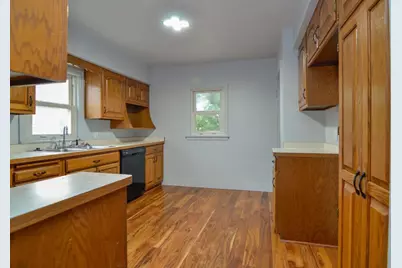 1076 Mayer Street, Menasha, WI 54952 - Photo 5