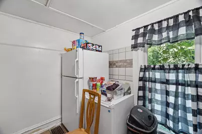 1213 Grand Street, Oshkosh, WI 54901 - Photo 19