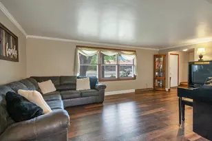 611 Waubaunuqua Trail, De Pere, WI 54115 - Photo 5