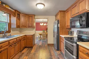 611 Waubaunuqua Trail, De Pere, WI 54115 - Photo 11