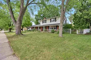 611 Waubaunuqua Trail, De Pere, WI 54115 - Photo 47