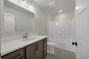1631 Emerson Ct, Green Bay, WI 54313 - Photo 31