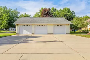 301 N Noquebay Ave, Peshtigo, WI 54157 - Photo 25