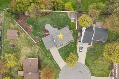 615 Mallard Court, De Pere, WI 54115 - Photo 11