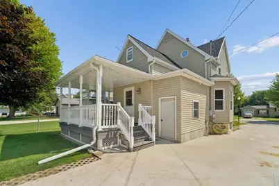 913 Wisconsin Avenue, North Fond du Lac, WI 54937 - Photo 33