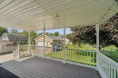 913 Wisconsin Avenue, North Fond du Lac, WI 54937 - Photo 27