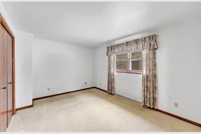1343 Emilie Street, Green Bay, WI 54301 - Photo 17