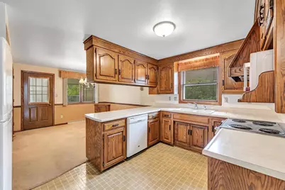 1343 Emilie Street, Green Bay, WI 54301 - Photo 7