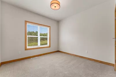 4049 Brussels Way, Howard, WI 54313 - Photo 37
