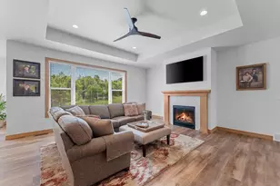 4049 Brussels Wy, Howard, WI 54313 - Photo 21
