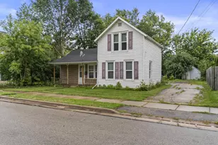 413 Green St, Neenah, WI 54956 - Photo 15