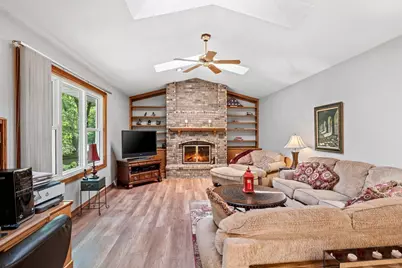 2495 Shady Oak Drive, Green Bay, WI 54304 - Photo 19
