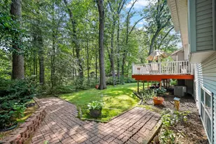2495 Shady Oak Dr, Green Bay, WI 54304 - Photo 51