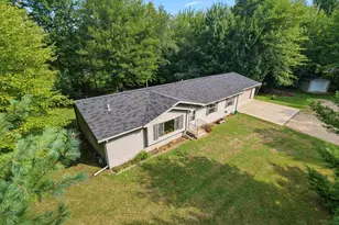 W5065 S Rainbow Circle, Shawano, WI 54166 - Photo 3