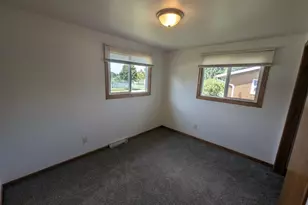 1640 S Westhaven Dr, Oshkosh, WI 54904 - Photo 19