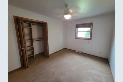 1004 Honey Creek Road, Oshkosh, WI 54904 - Photo 29
