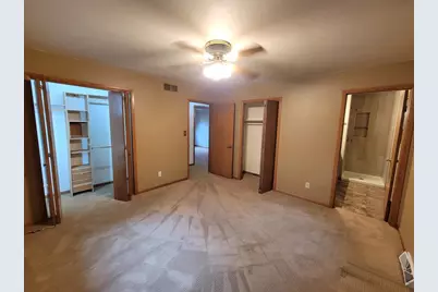1004 Honey Creek Road, Oshkosh, WI 54904 - Photo 19