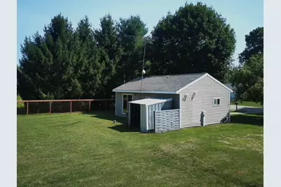 422 High Street, Wild Rose, WI 54984 - Photo 17