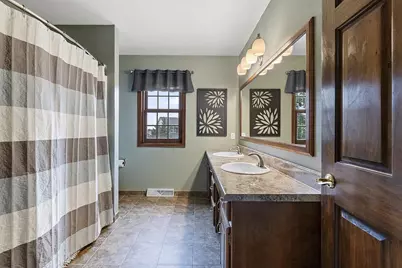1225 Livingston Street, Green Bay, WI 54311 - Photo 45