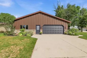5 Eastbrook Ln, Fond du Lac, WI 54935 - Photo 27