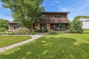 5 Eastbrook Ln, Fond du Lac, WI 54935 - Photo 1