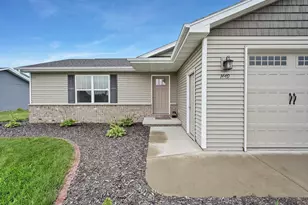 1449 Mase Dr, Kaukauna, WI 54130 - Photo 5